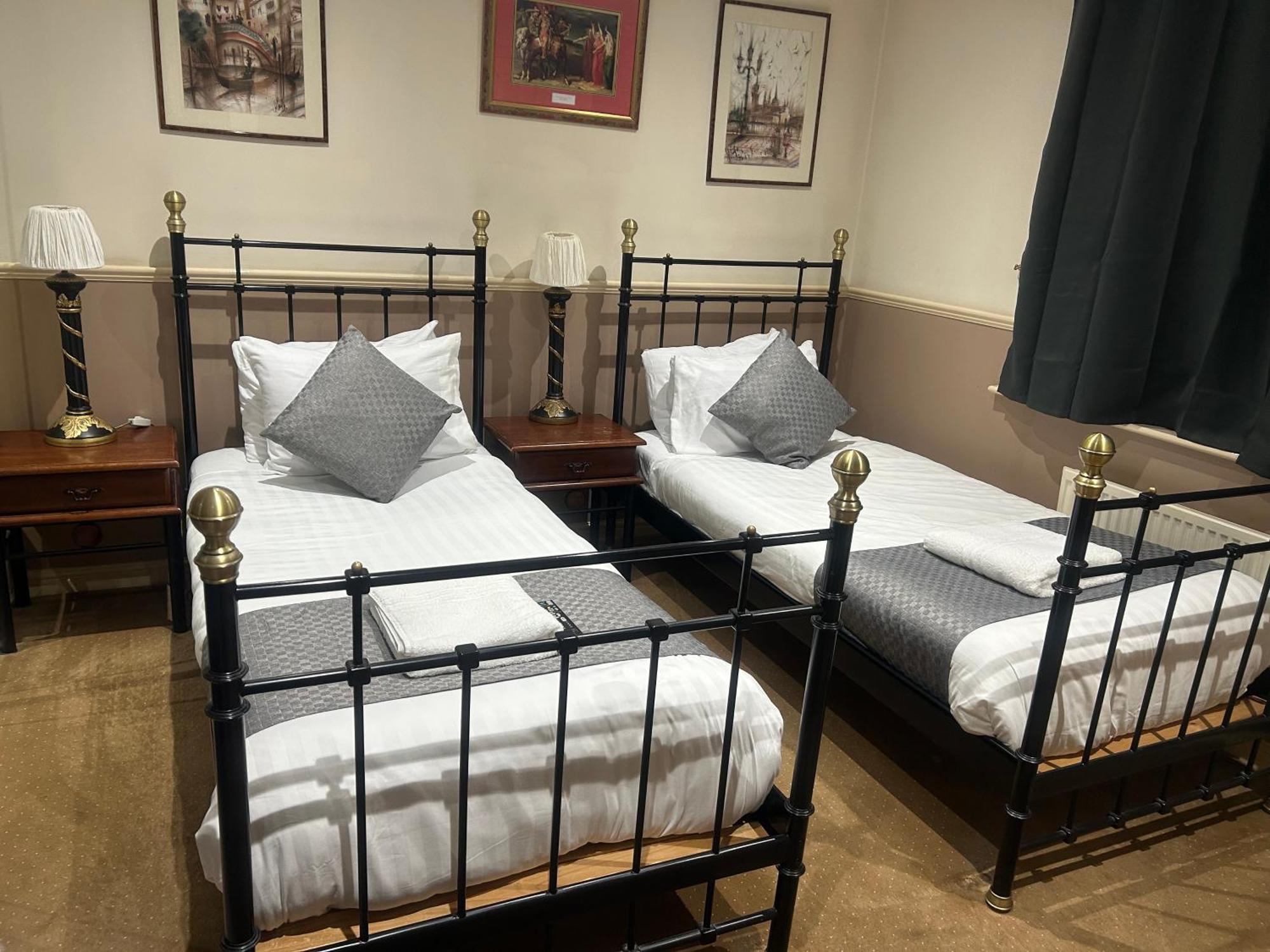 Arden Guest House B&B - Nec Birmingham - Birmingham Airport بيكينهيل المظهر الخارجي الصورة