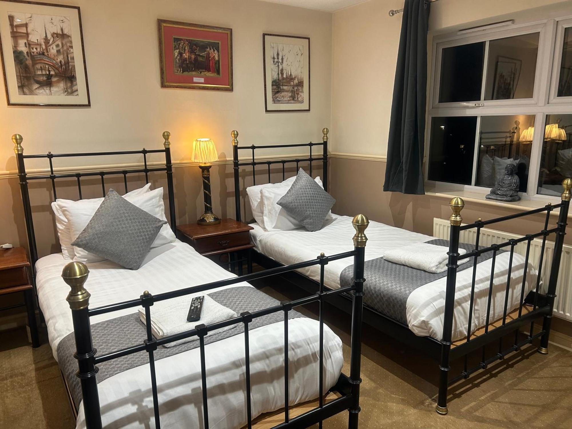 Arden Guest House B&B - Nec Birmingham - Birmingham Airport بيكينهيل المظهر الخارجي الصورة